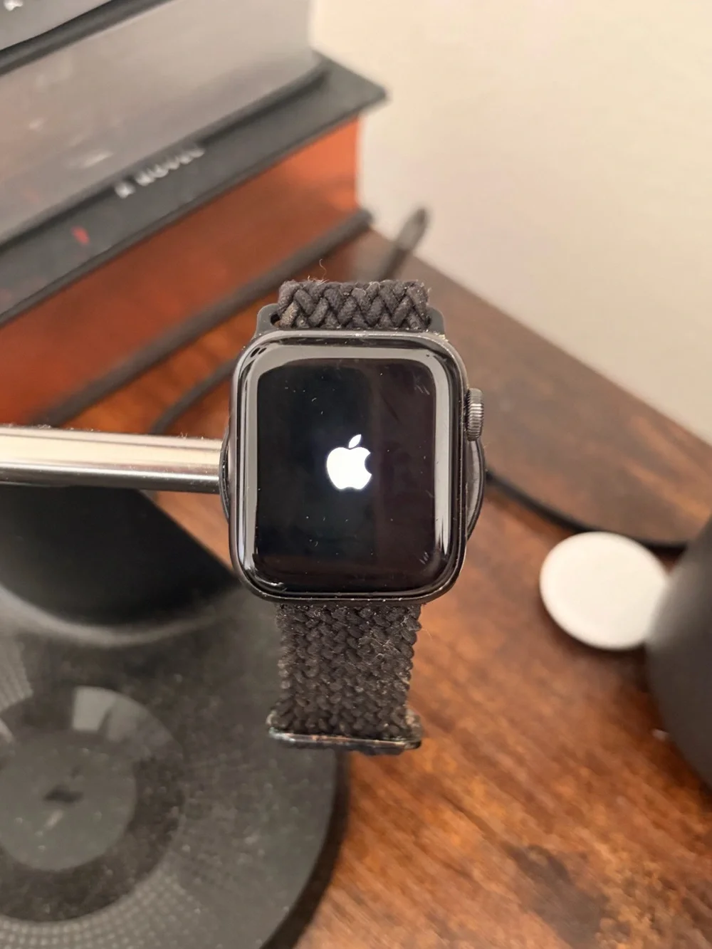Apple Watch SE 40MM with Black Braided Solo Loop